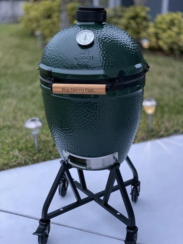 brand new big green egg grill smoker with new accessories S718